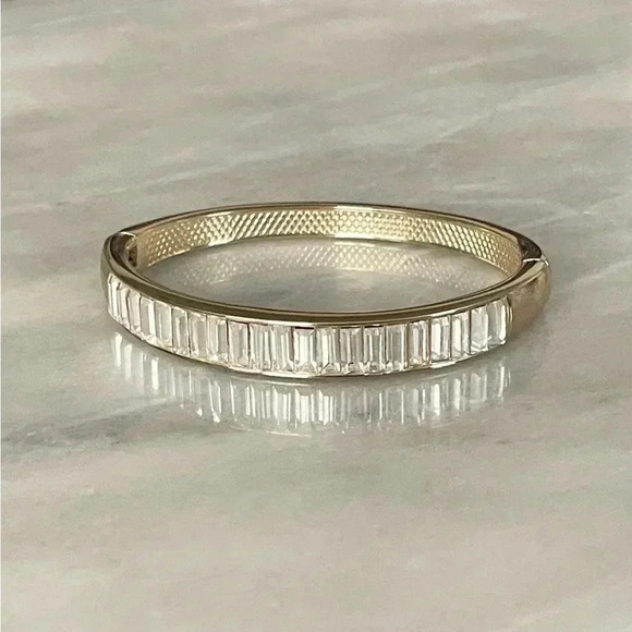 Baguette Crystal Hinge Bracelet - Picture 2 of 12